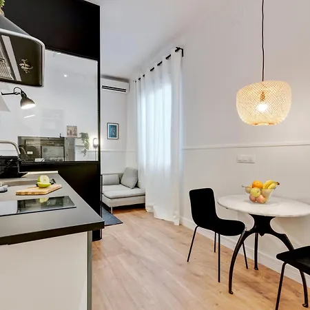 Caterina Reina Cristina 1 Apartment