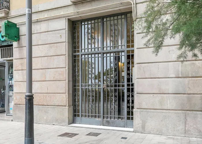 Caterina Reina Cristina 1 *